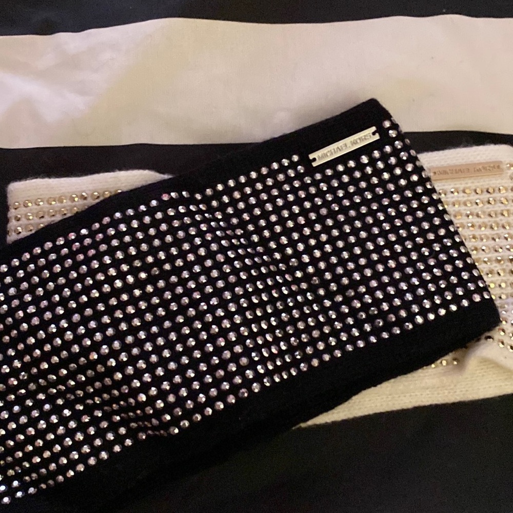 Black w/ silver studs head neck wrap Michael lots
